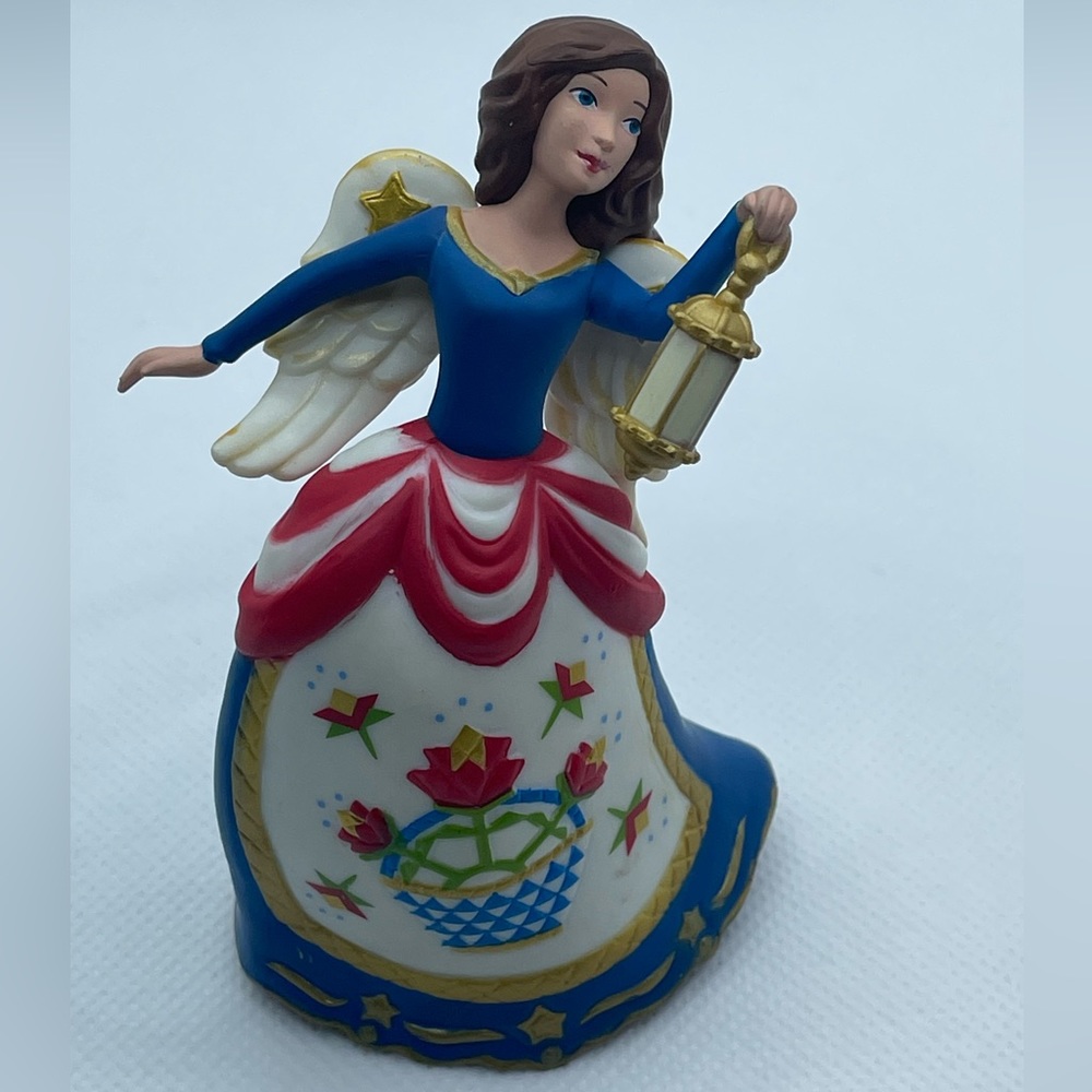 Hallmark Keepsake ornament- “America”